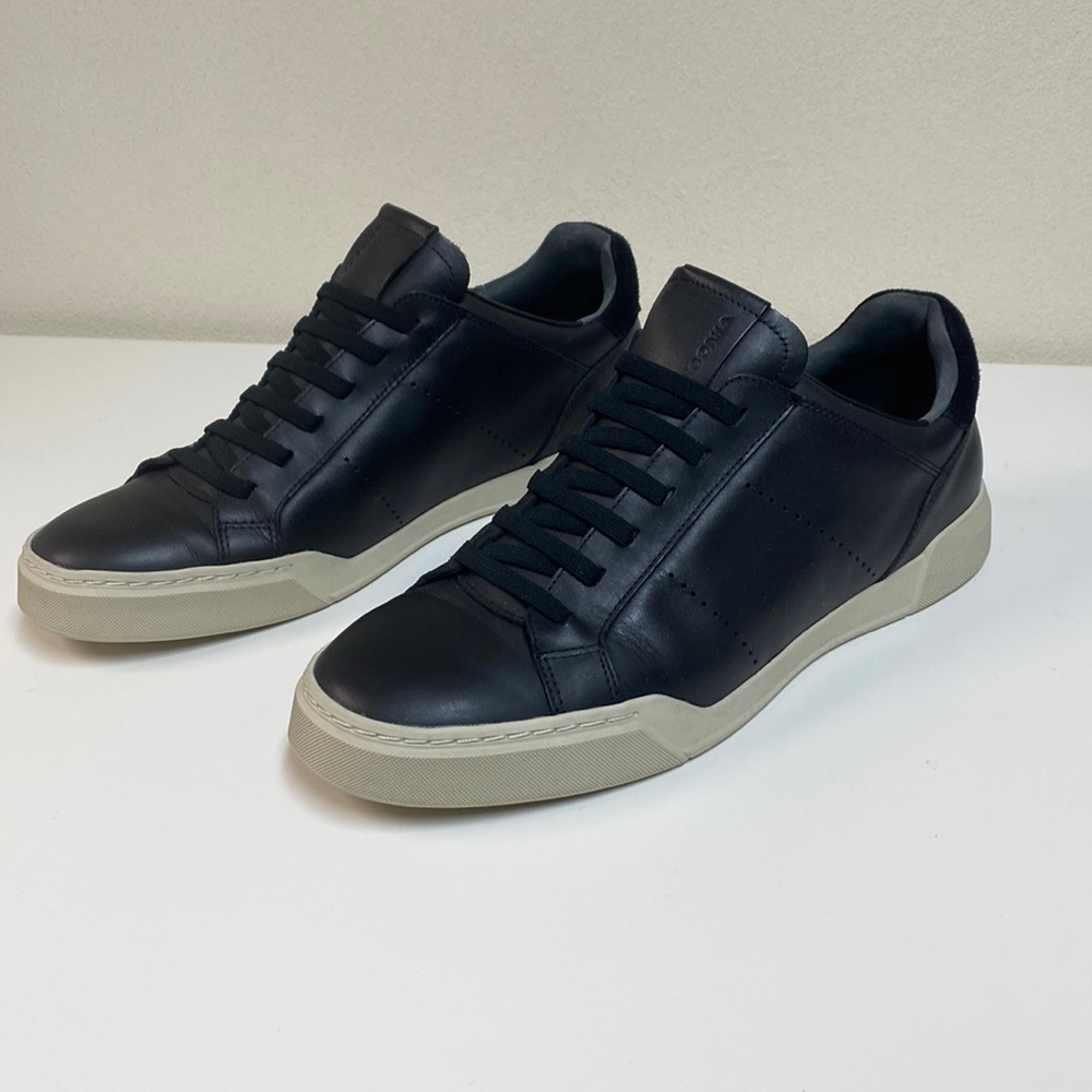 Men’s Vince lifestyle sneakers, size 11.5